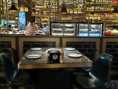 大堂-钱小奴海鲜自助黑金店(杭州滨江龙湖店)