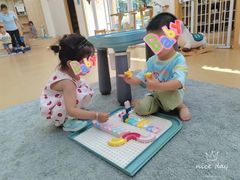 -蒙蒙狮蒙台梭利儿童之家