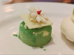 -松咖啡自助餐厅·松北香格里拉