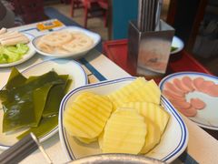 -爱你您·自家鱼塘·活水喷泉鱼火锅(八里店)
