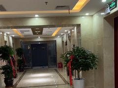 -云季酒店(西关地铁站C2出囗店)