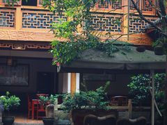 -华冠悠岚·庭院餐厅(青城后山店)