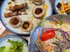 -明洞阿姨·韩式酱蟹烤肉·创意料理(三元桥店)