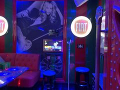 -UK派对KTV(日月广场店)