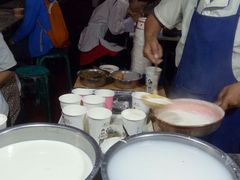 -清真老马家国华牛奶鸡蛋醪糟(正宁路店)