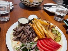 -ELI FALAFEL Lebanese&Mediterranean黎巴嫩美食(富城路店)