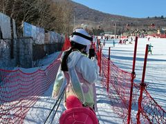 -亚布力新体委滑雪场
