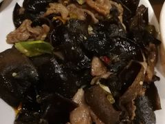 -阿巴佬渝菜主题餐厅