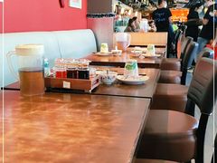 大堂-大头虾越式风味餐厅(光明广场店)