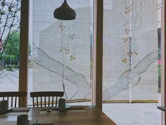 靠窗位-酒井酱子·深夜食堂(东城汇店)