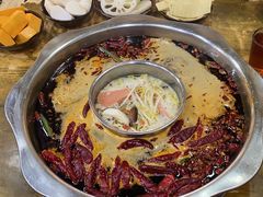 -正南齊北重庆老火锅(光华村直营店)