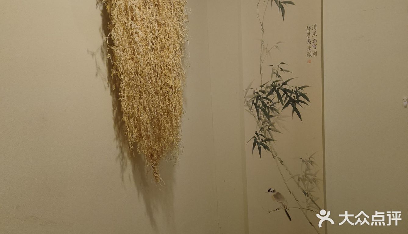超级出片的甜品店，拍照真的超级好看。
