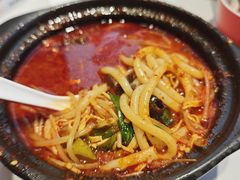 -沁麦源过桥米线(总店)