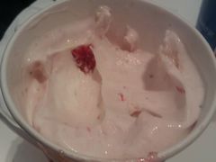 草莓芝士-DQ·蛋糕·冰淇淋(虹口龙之梦店)