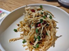 香葱拌笋衣-小大董·烤鸭(五棵松店)