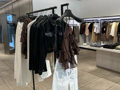 -ZARA(世贸天阶店)