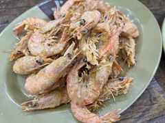 咸蛋黄炒虾-贞姨美食·老字号海鲜大排档