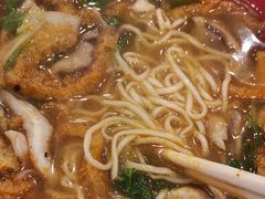 -易记皮肚面(明瓦廊店)