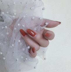 -爱美睫美甲会馆