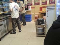 -壹天自助小火锅·贵州地摊火锅