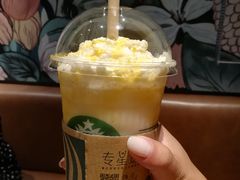 -星巴克臻选(上海长风大悦城店)