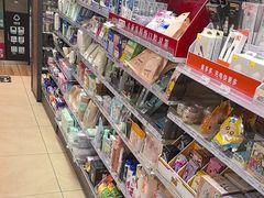 -全家便利店(王府井大街店)