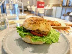 -必胜客(骡马市店)