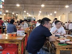 -冶建镜子·老南昌大排档·江西虾王(总店)