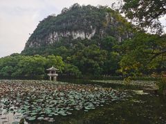 -星湖旅游景区七星岩