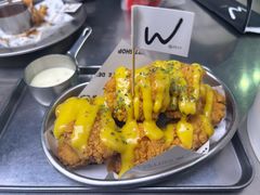 -W COLLECTIVE  DESSERT SHOP