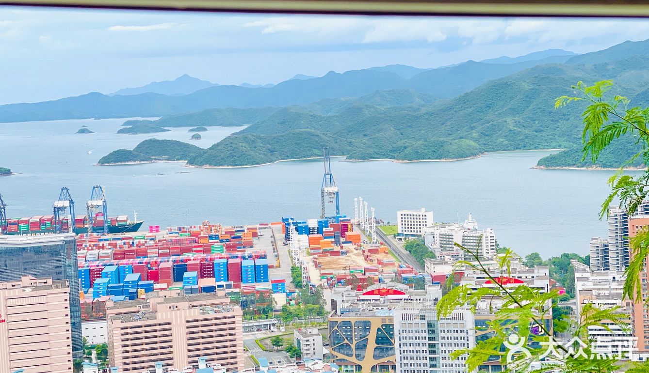 这里不是国外，这里不是省外，这里是深圳盐田！