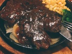 招牌黑胡椒牛排-玛格萝妮比萨屋(四平店)