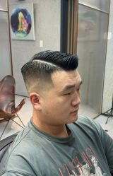 -东方先生国潮男士理发馆