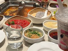 -海底捞火锅鲜切牛肉主题店(长寿路店)