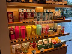 -星巴克臻选(上海长风大悦城店)