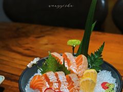-晶吉·居酒屋·烧鸟·生鱼饭(中山区民主广场店)