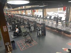 -健龙森俱乐部·游泳·健身·羽毛球综合体育馆