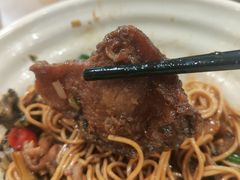 -佬钱湾仔(衣裳街店)