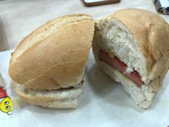 午餐肉包-喜莲咖啡