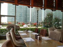 露天位-世纪金源大饭店·汇景阁自助餐厅