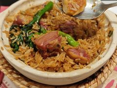 -华记煲仔华·煲仔饭(市桥易发店)