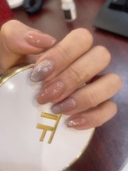 -悦指间美甲美睫