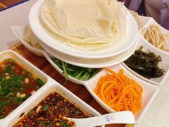 贵阳丝娃娃-苗乡楼·酸汤鱼·贵州菜(成都悠方店)