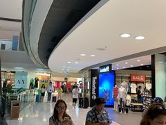 -东荟城名店仓