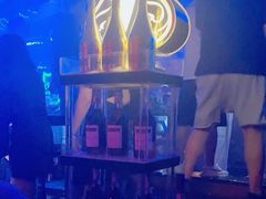 -HiIbiza酒吧