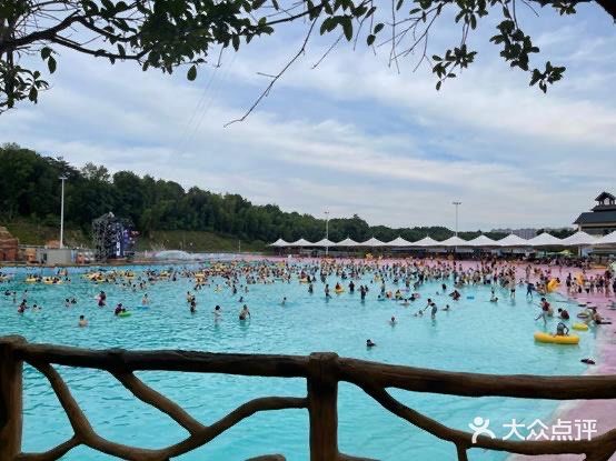 2021年夏季消暑必打卡＃【海上油画世界——长沙乐水魔方】