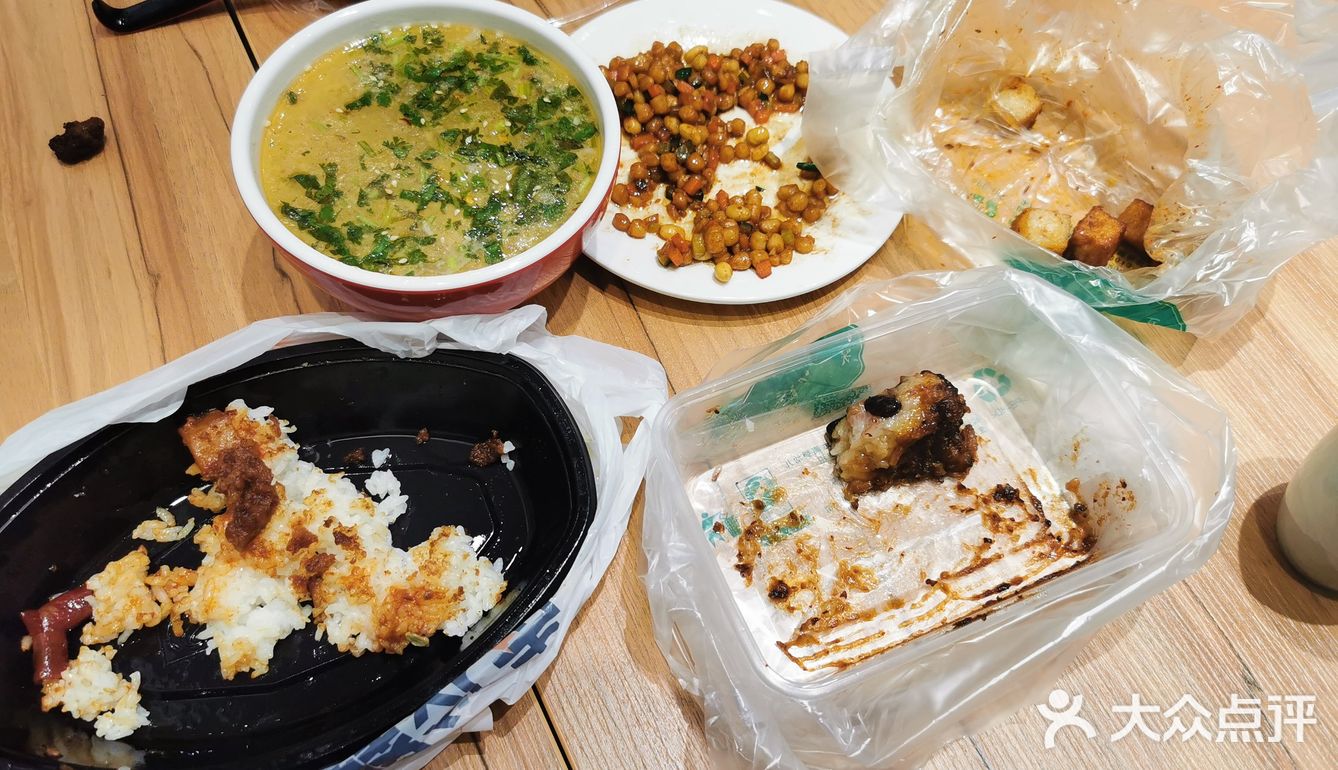 快成了我们瑜伽馆的食堂了！