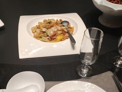 -忆江南·临江鱼馆