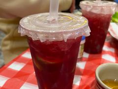 爆红柠檬茶-老表记广西宵夜螺蛳鸭脚煲(西大店)