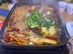 -八条友鲜货烧烤·脆皮烤鱼(石岩旗舰店)